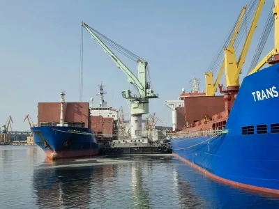 M/V Transarctic — 밀 25,000 mt — 사진 1