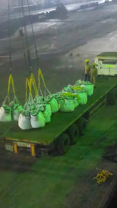 M/V Bohwa Amoy — 포대 실리코망간 2,750 mt — 사진 4