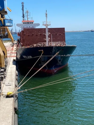 Kiev Shipping アーカイブ：港と船舶の写真